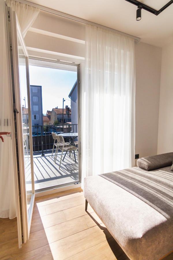 City Life With Free Parking Pula Exterior photo