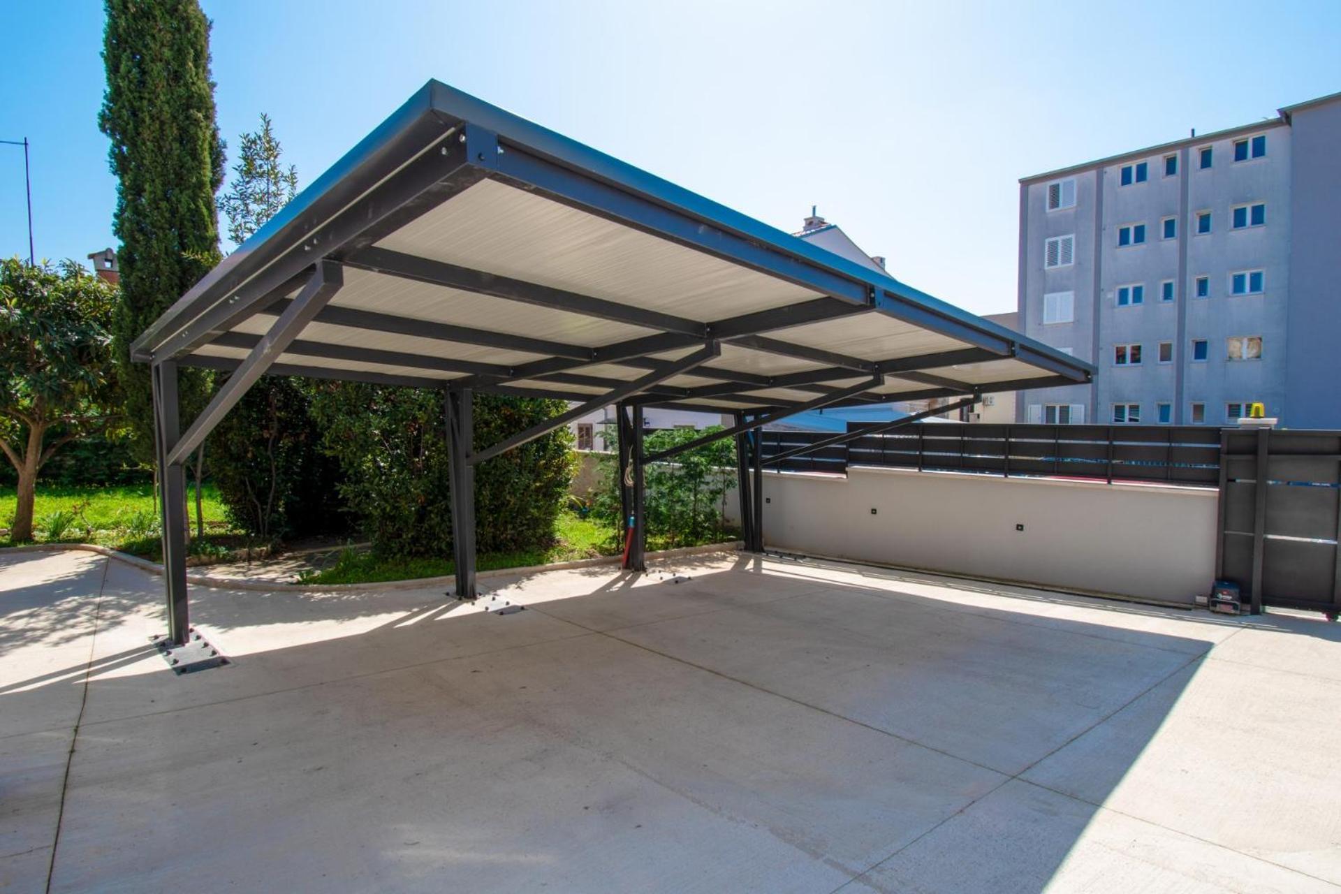 City Life With Free Parking Pula Exterior photo